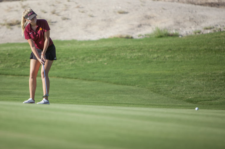 Golf: MP vs DV vs Corona